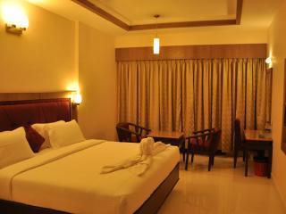 Chandra Royal Inn Velankanni Esterno foto